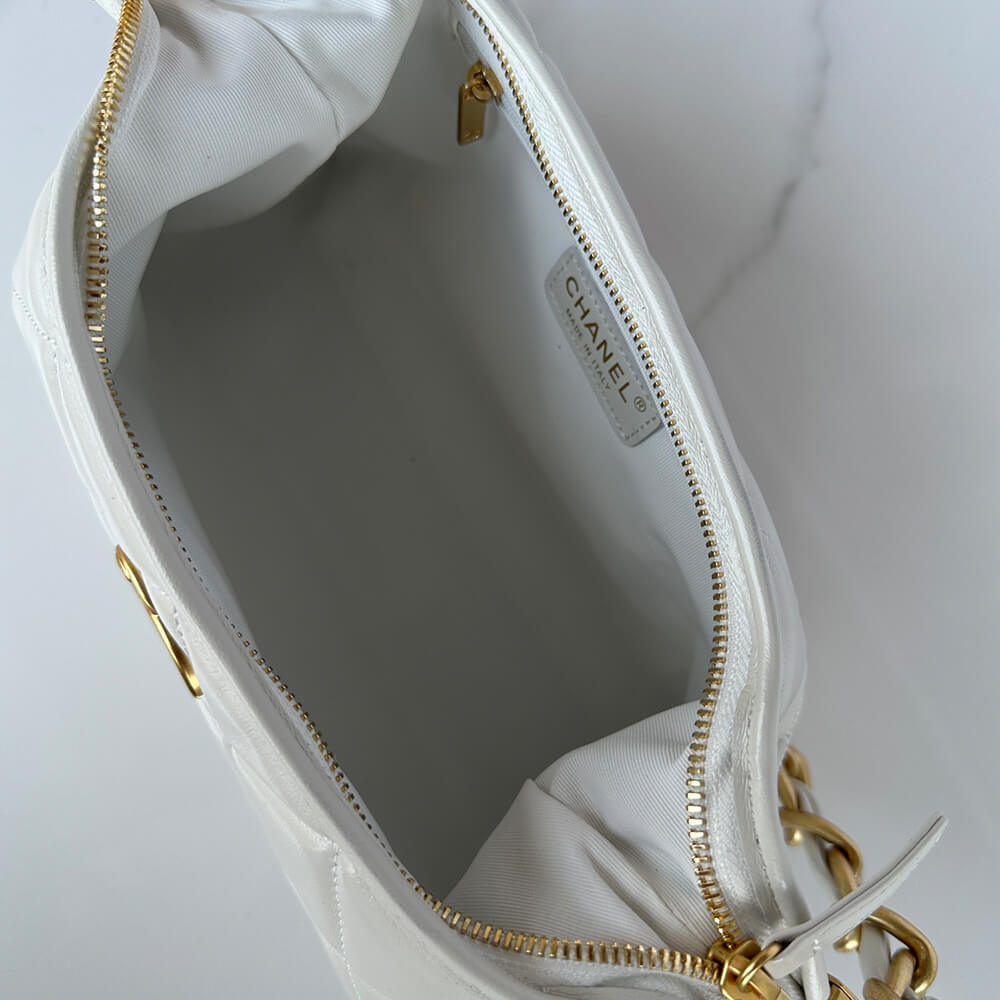 CHANEL HOBO BAG(HIGH-END GRADE)