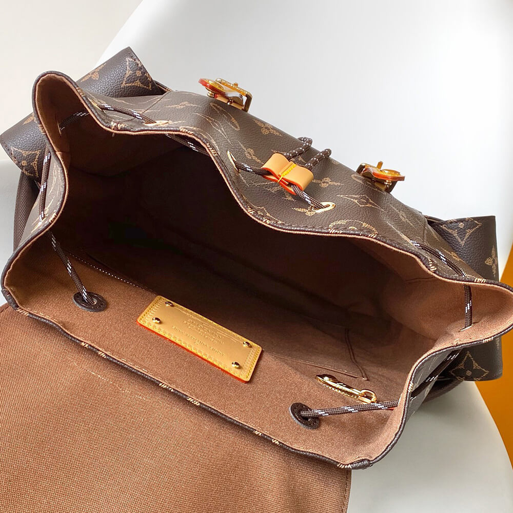 18236-8 LV Christopher MM