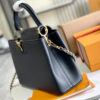 Louis Vuitton CAPUCINES MM(HIGH-END GRADE)