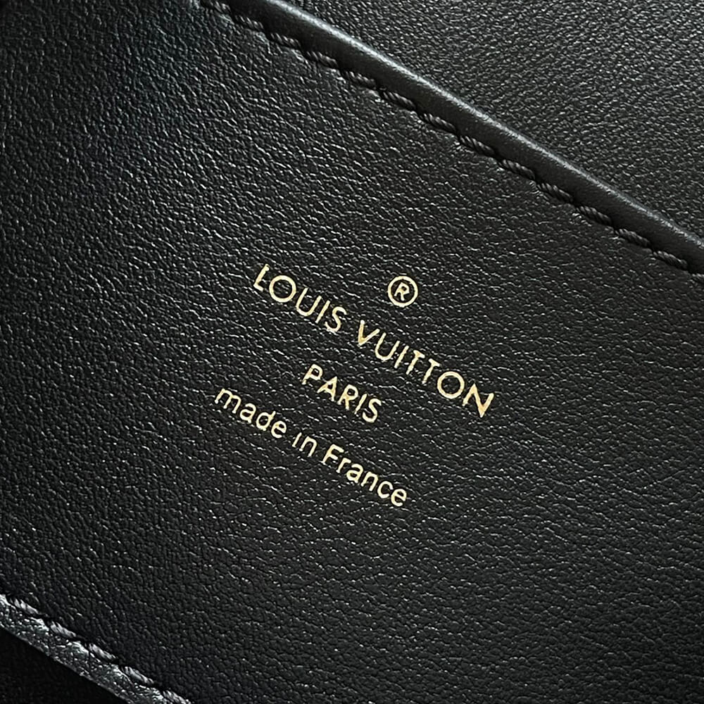 LV Capucines GM Souple(HIGH-END GRADE)