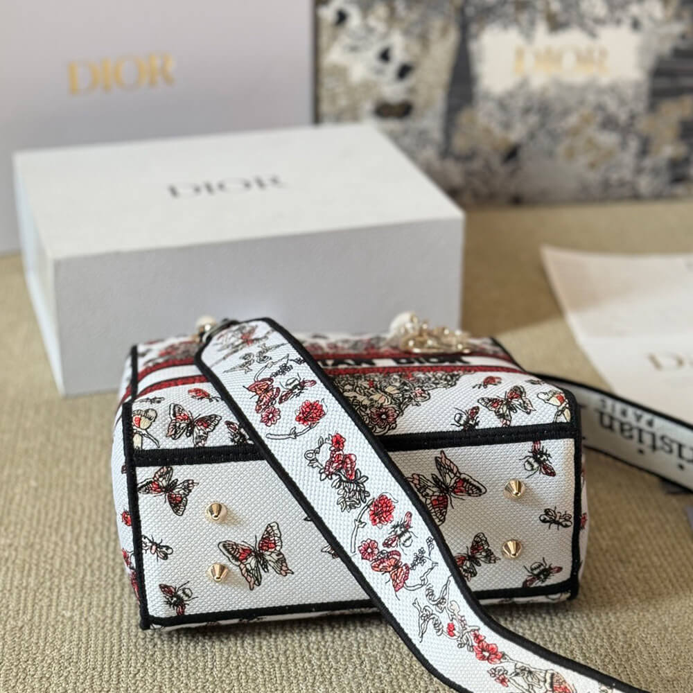 Dior Medium Lady D-Lite Bag