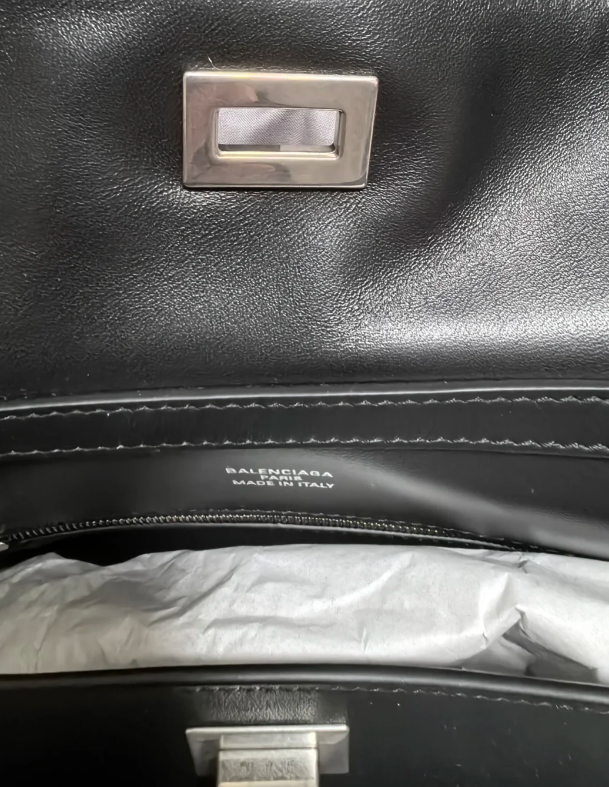 Image #2 from Wilhelmine