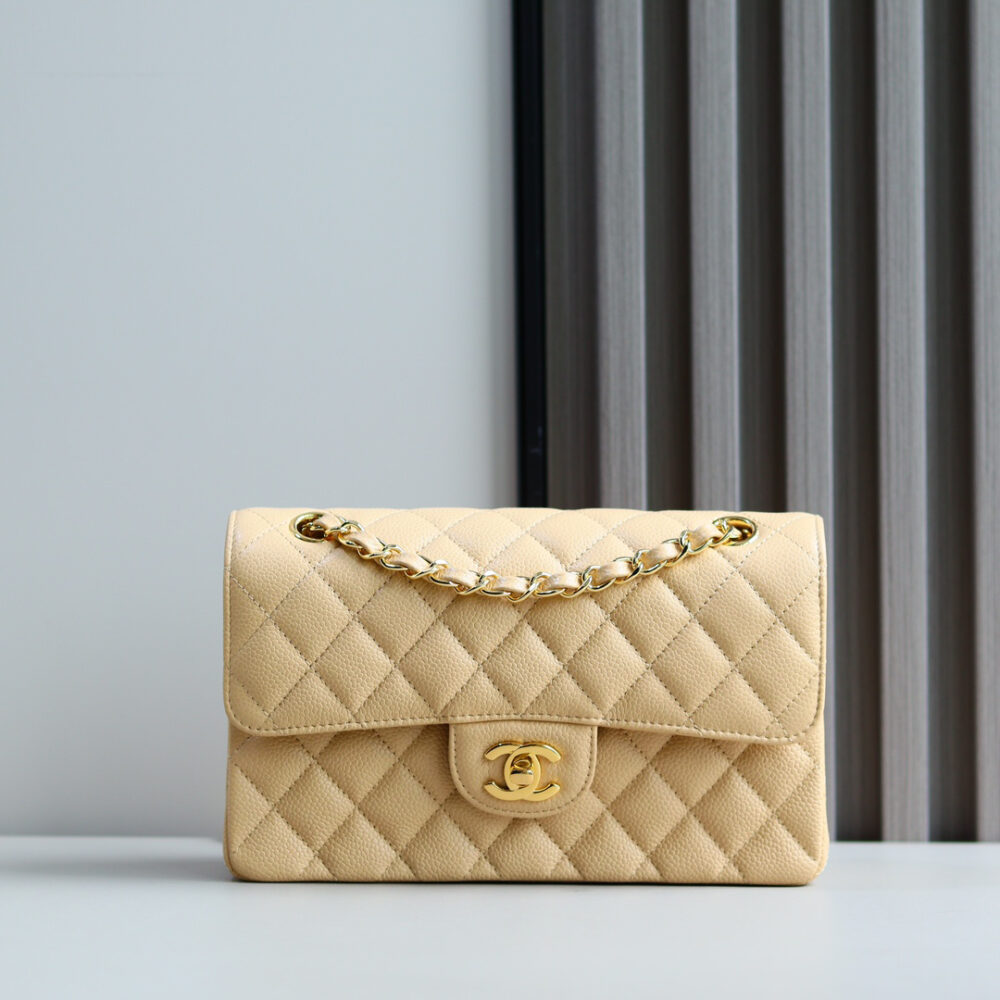 Chanel Caviar Classic Flap Bag(TAX-FREE GRADE)
