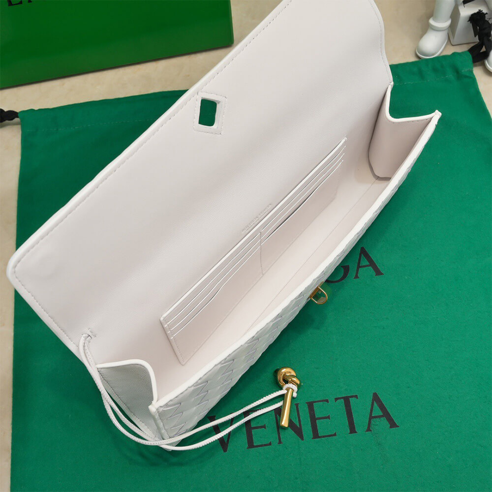 64534-8 Bottega Veneta Andiamo Clutch(HIGH-END GRADE)