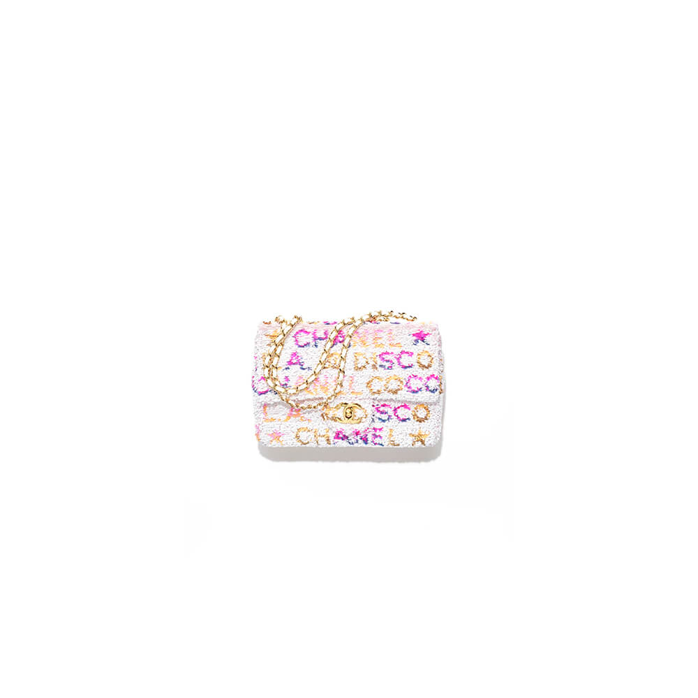 CHANEL SMALL FLAP BAG
