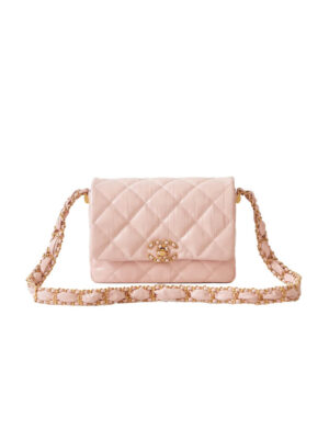CHANEL MINI FLAP
