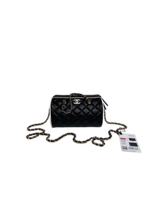 CHANEL Clutch with Chain(HIGH-END GRADE)