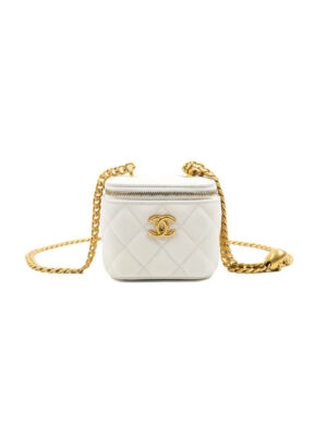 CHANEL Quilted Heart Crush Mini Vanity with Chain(high-end grade)