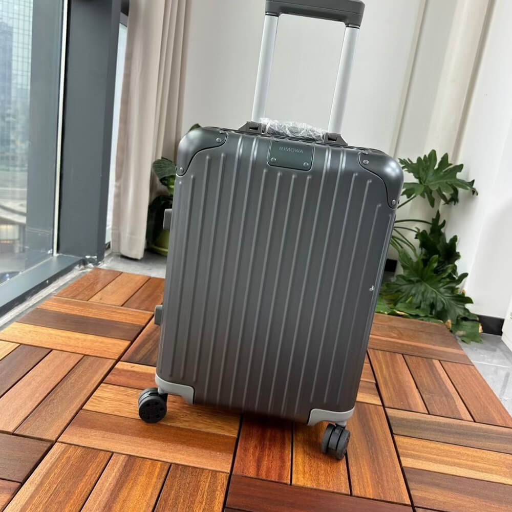 RIMOWA LUGGAGE