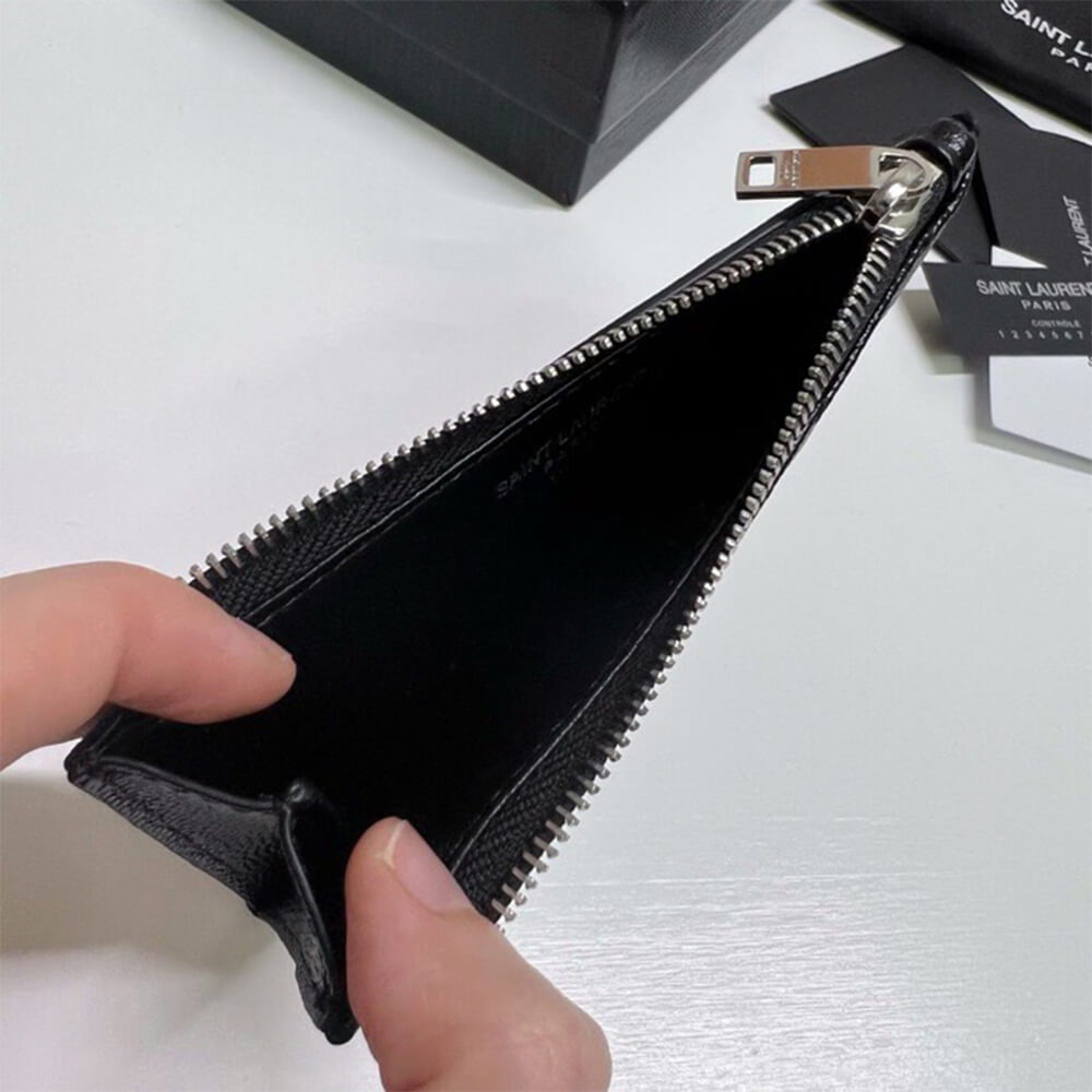 YSL CASSANDRE MATELASSÃ FRAGMENTS ZIPPED CARD CASE(HIGH-END GRADE)
