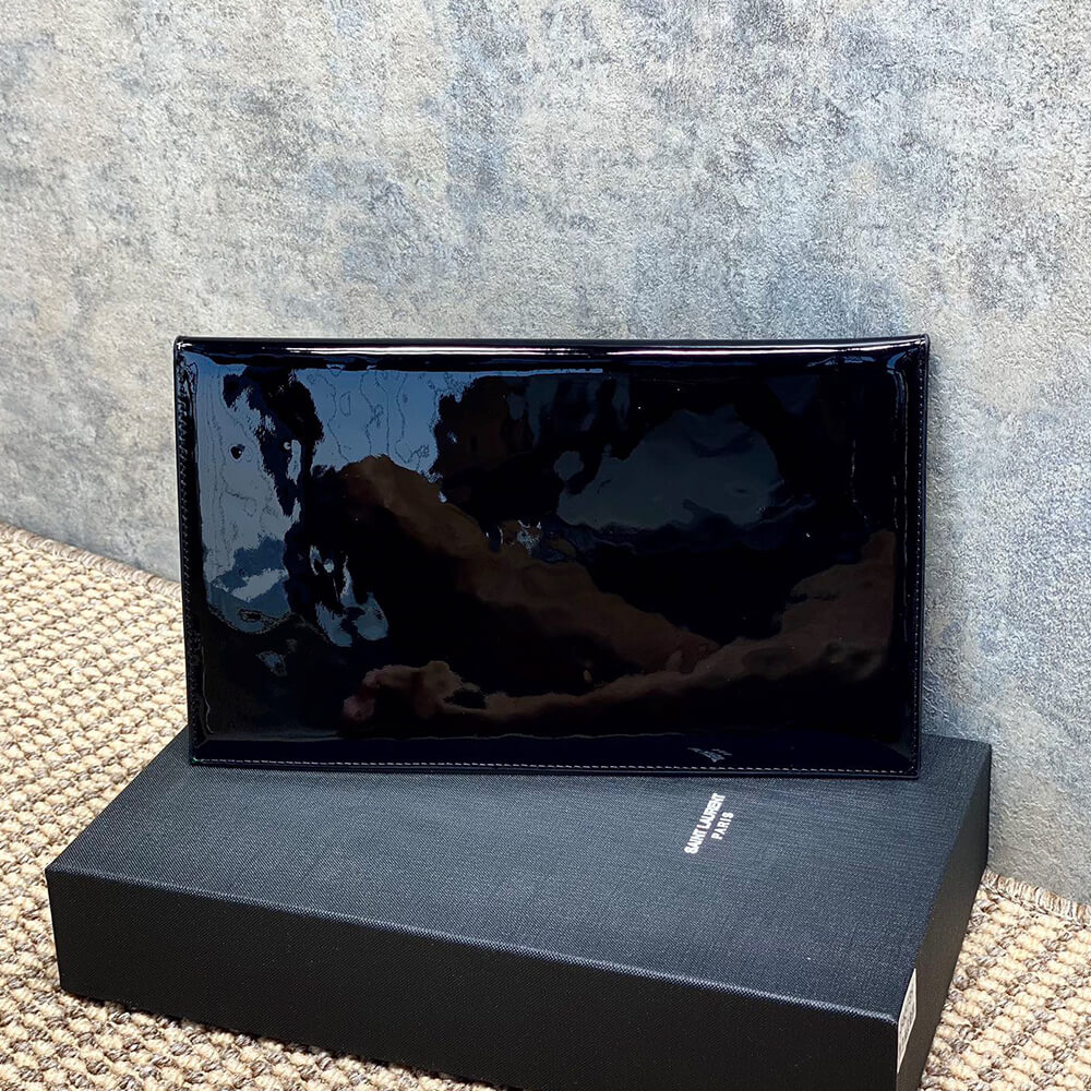 YSL UPTOWN POUCH IN PATENT LEATHER(HIGH-END GRADE)