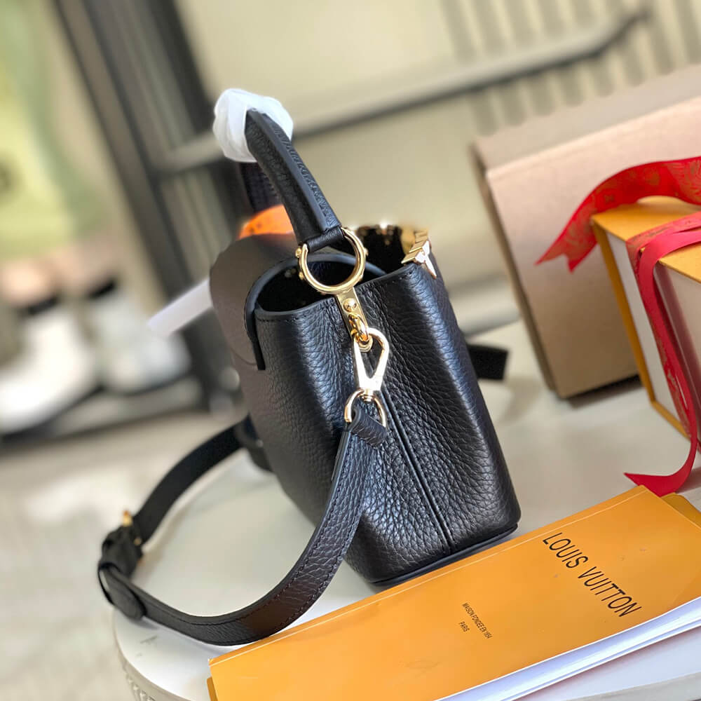 Louis Vuitton Capucines Mini(HIGH-END GRADE)