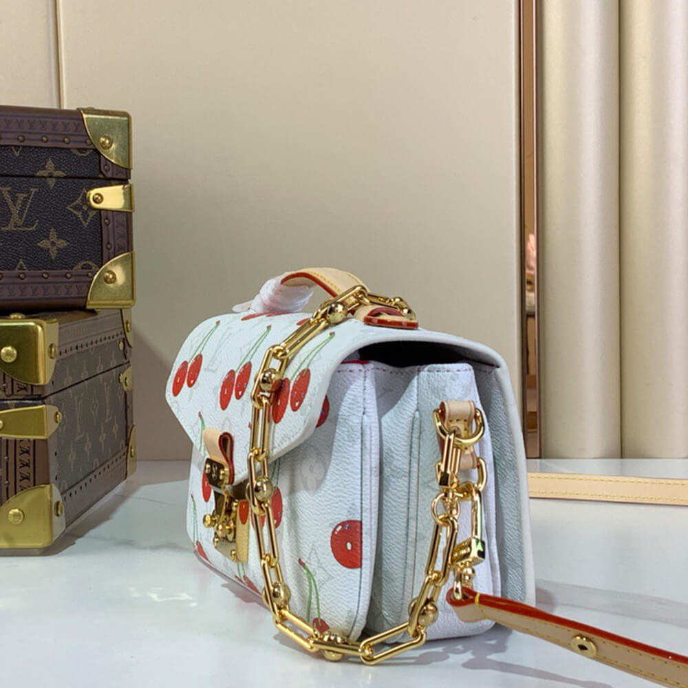 LV x TM Pochette Metis East West