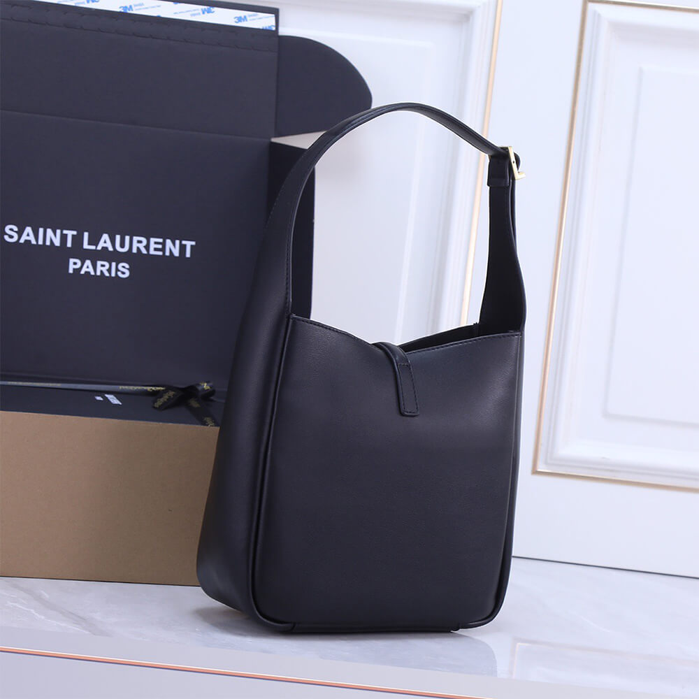 SMALL LE 5 Ã 7 SUPPLE IN SMOOTH LEATHER