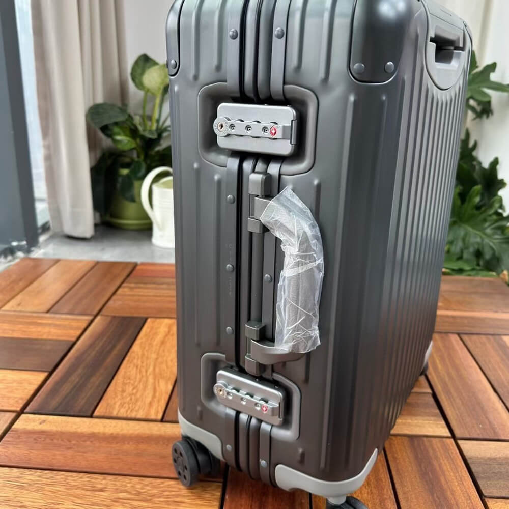 RIMOWA LUGGAGE