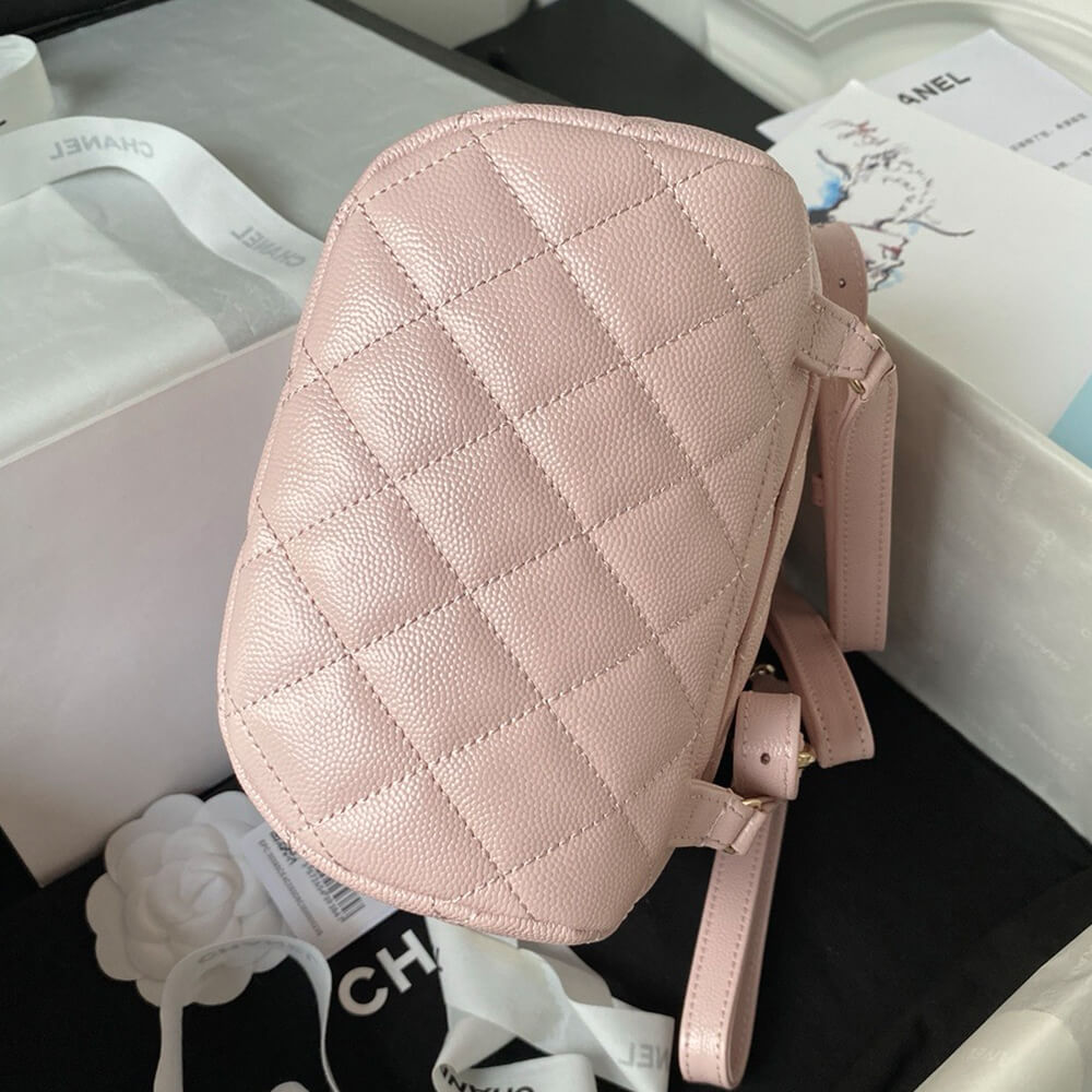 CHANEL BACKPACK(HIGH-END GRADE)