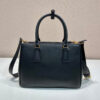 PRADA NEW Medium Prada Galleria Smooth leather bag(high-end grade)