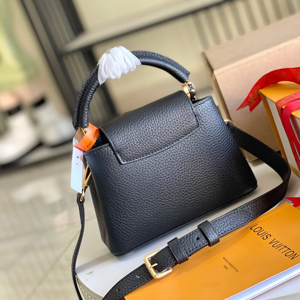 Louis Vuitton Capucines Mini(HIGH-END GRADE)