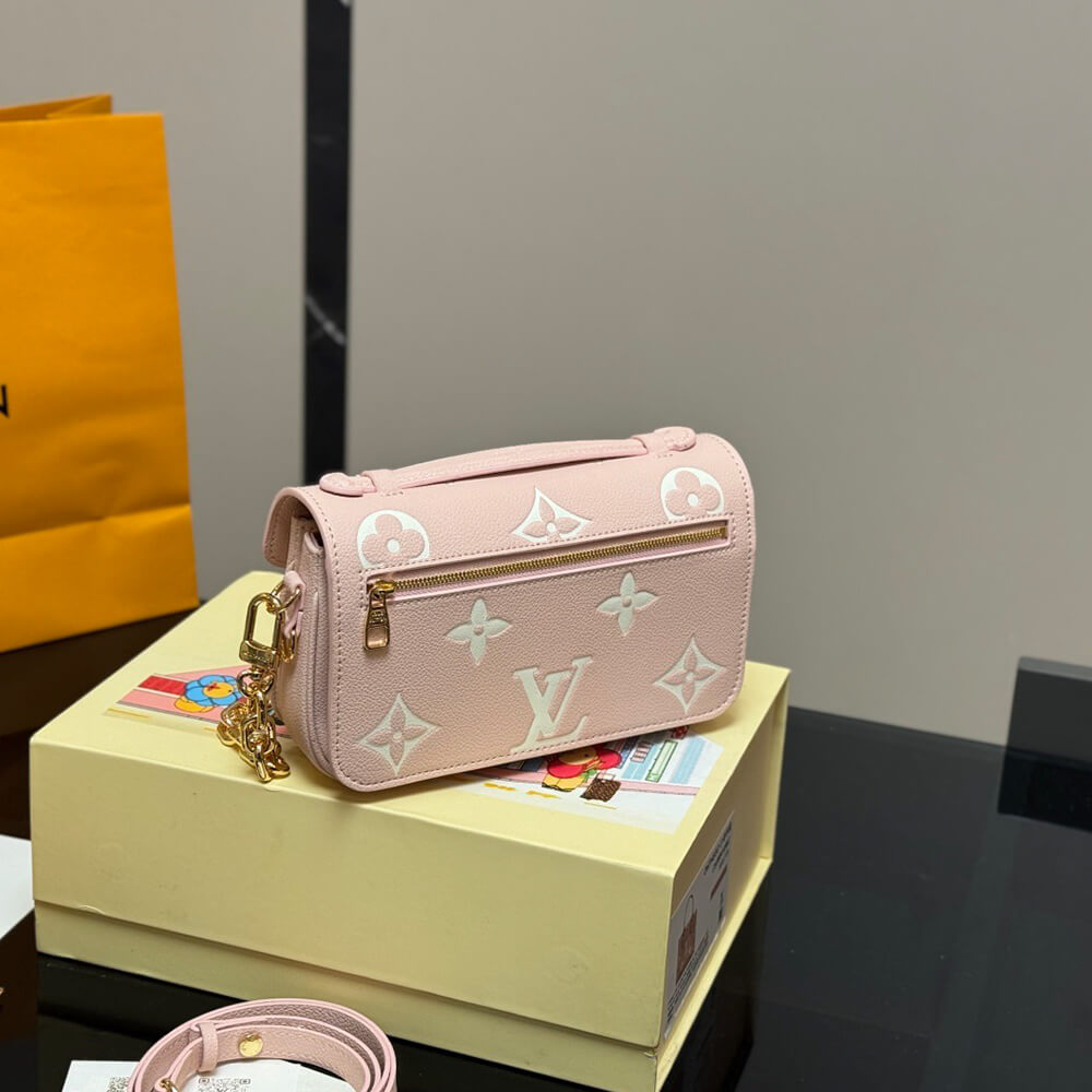 LV Pochette MÃ©tis East West