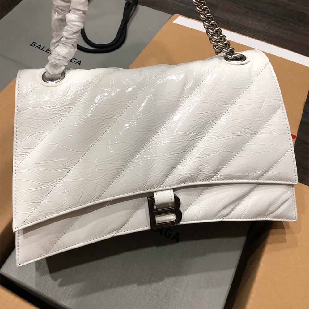Balenciaga Women’s Crush Chain Bag Medium(HIGH-END GRADE)