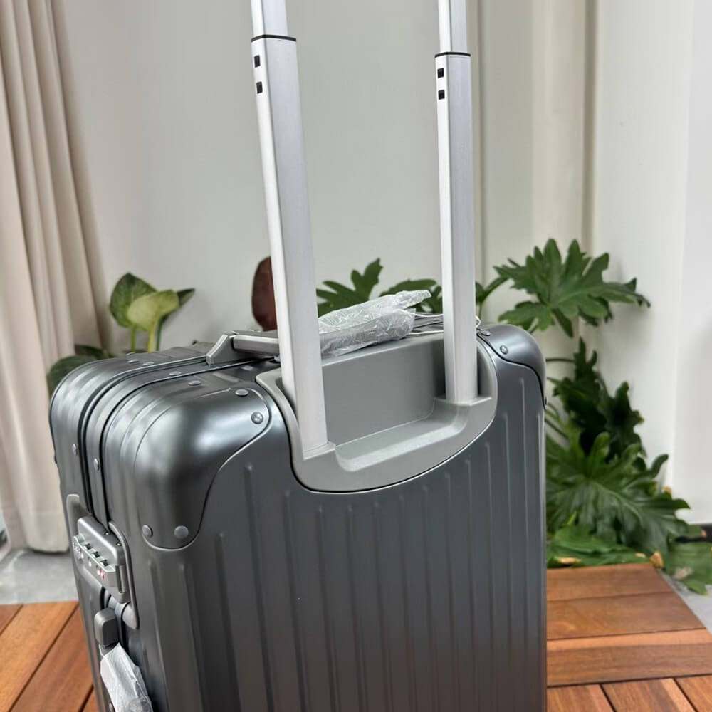 RIMOWA LUGGAGE