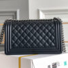 BOY CHANEL Handbag(HIGH-END GRADE)