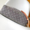 LV Coussin MM Hobo Bag(HIGH-END GRADE)