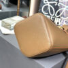 LOEWE Mini Pebble bucket in smooth calfskin(high-end grade)