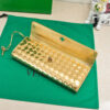 Bottega Veneta Andiamo Clutch(HIGH-END GRADE)