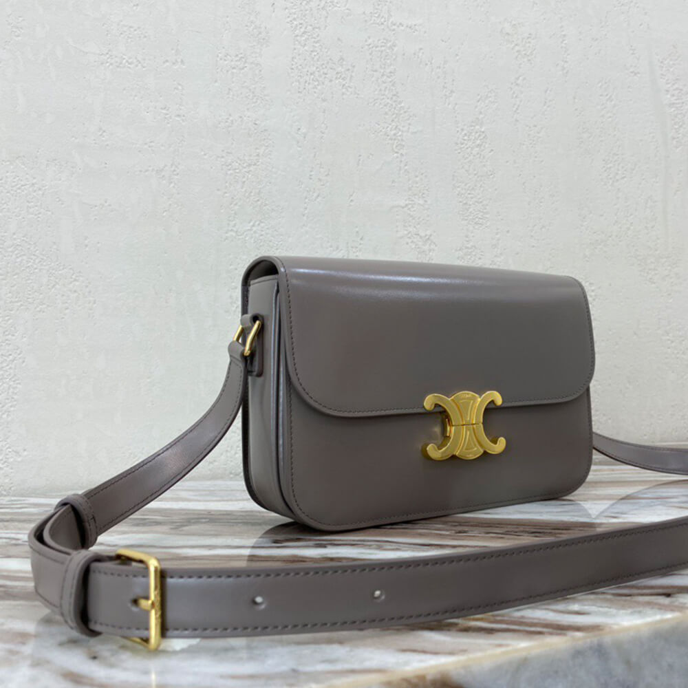 CELINE CLASSIQUE TRIOMPHE BAG in shiny calfskin(HIGH-END GRADE)