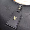 LV CARRYALL PM – EXCLUSIVELY ONLINE