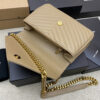 COLLEGE MEDIUM CHAIN BAG IN QUILTED LEATHER