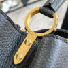 LV Capucines MM