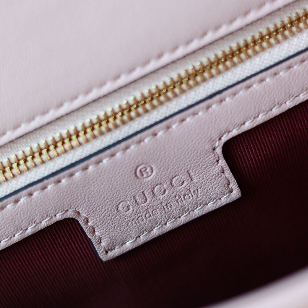 NEW GG Marmont medium shoulder bag