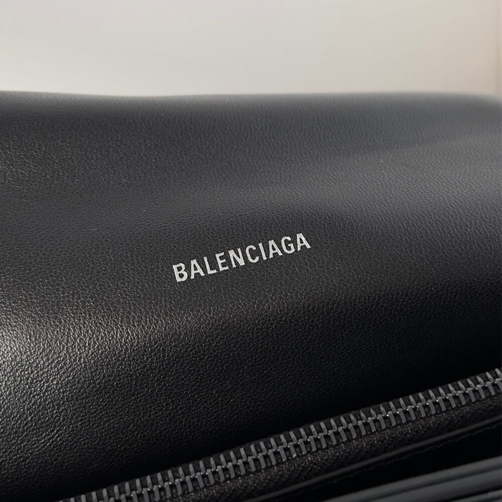 Balenciaga Women’s Crush Chain Bag Large(HIGH-END GRADE)