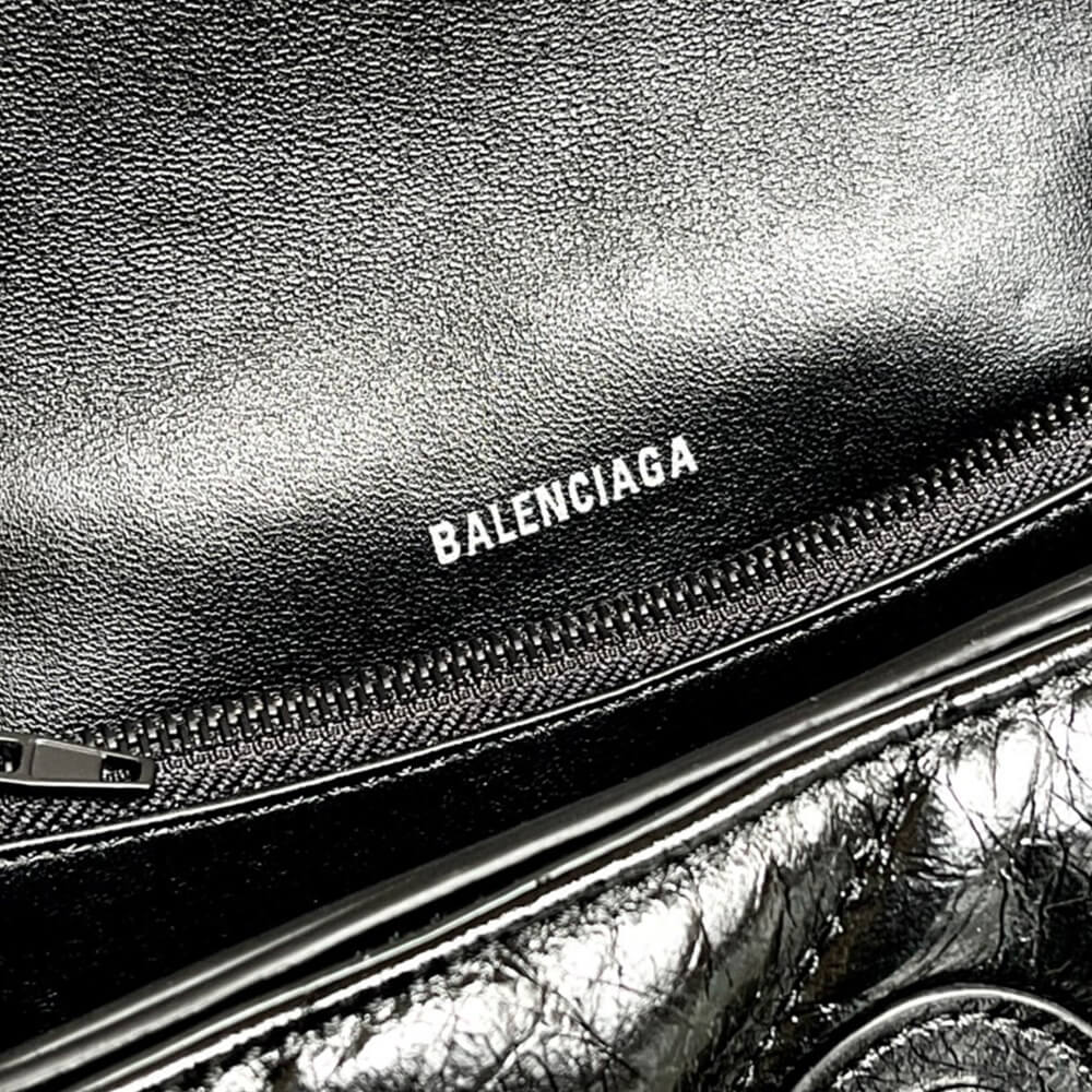 Balenciaga Women’s Crush Chain Bag Small(HIGH-END GRADE)