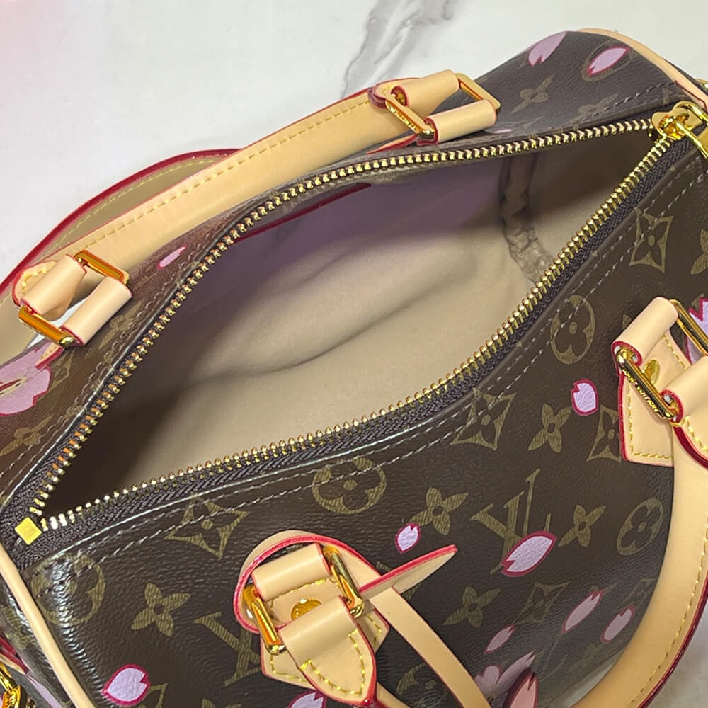 LV Speedy BandouliÃ¨re 25