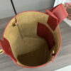 LOEWE Mini Pebble bucket in smooth calfskin(high-end grade)