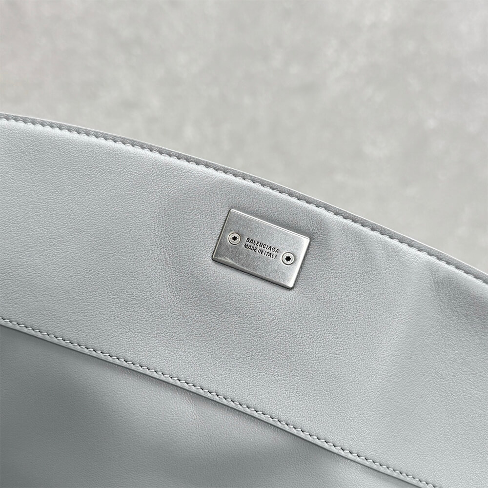 Balenciaga Women’s Rodeo Handbag Medium(HIGH-END GRADE)