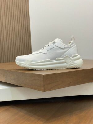 Moncler sz38-45 mnw27