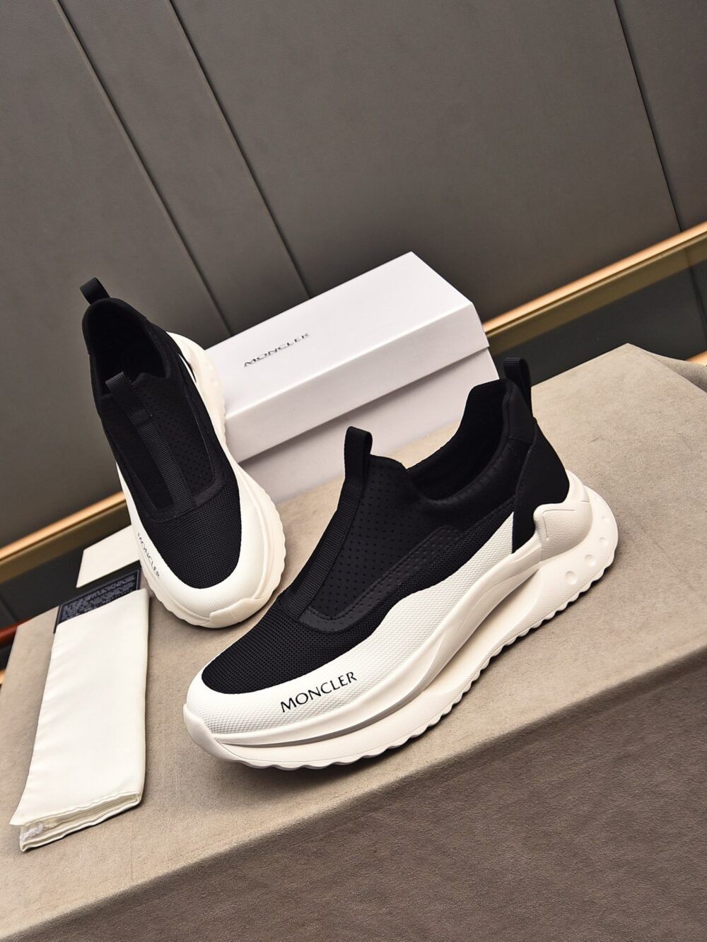 Moncler sz38-44 h0904