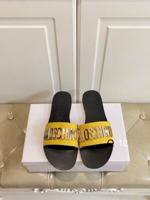 Moschino sz35-40 Y11101
