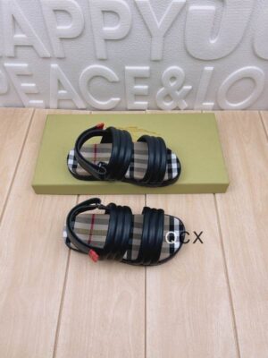 Burbrerry sz21-28CX435